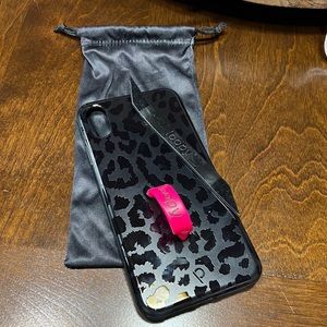 iPhone XS Max loopy case